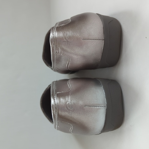 Easy Spirit Devitt Leather Casual Flats 8.5M  Metallic Pewter Silver/Gray - Picture 12 of 16